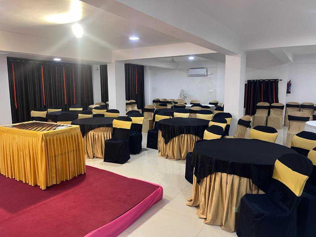 Oyo Hotel Happy Homes Μποπάλ Εξωτερικό φωτογραφία